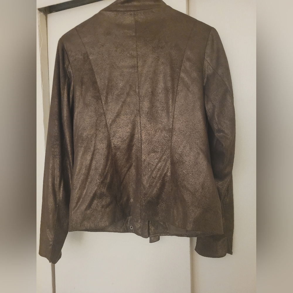 Jacket - Picture 2 of 6